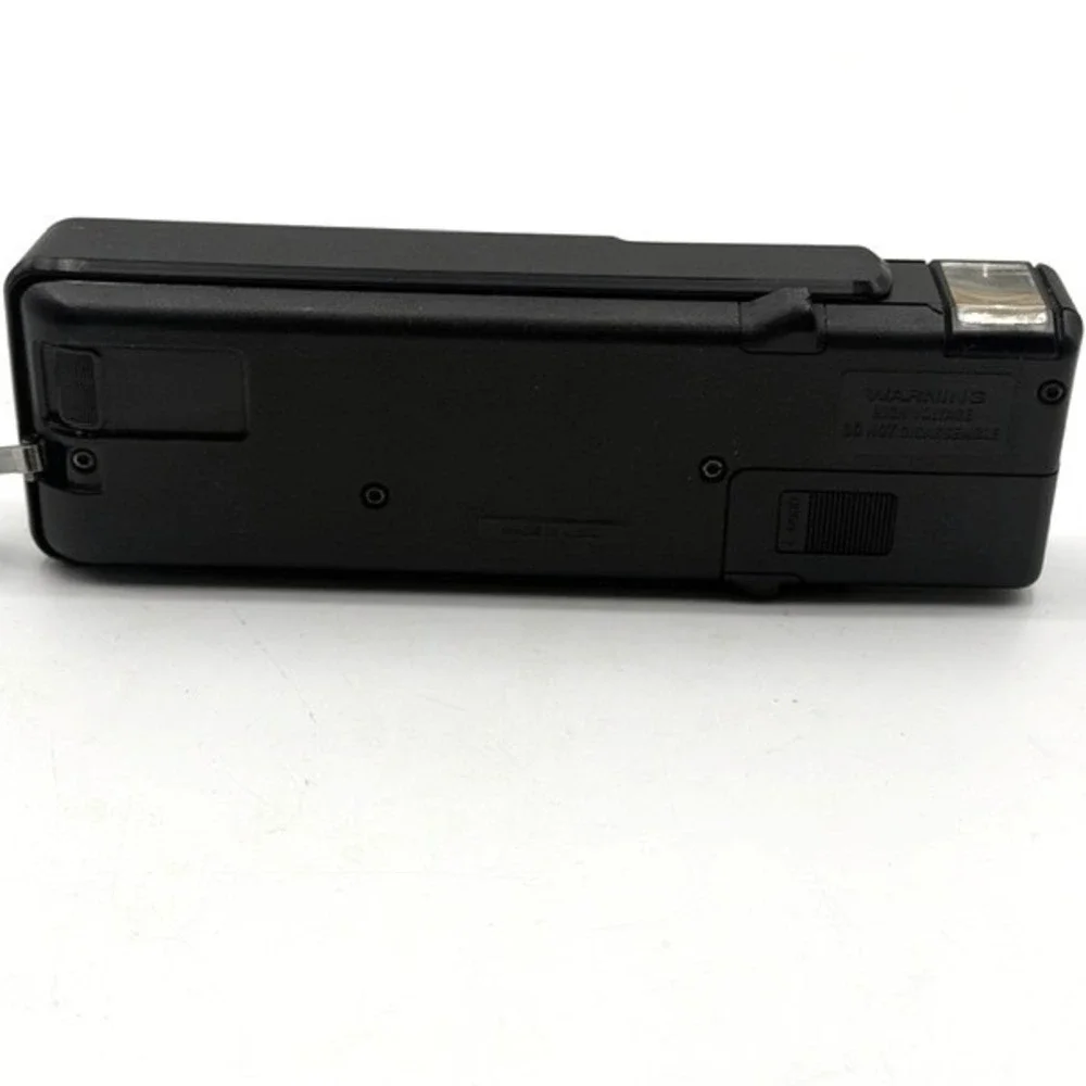 Kodak Ektralite 500 Pocket Camera Black Vintage 110 Film Power Tested